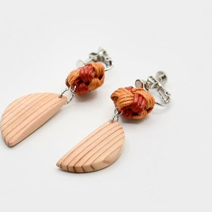 Magewappa earrings 106