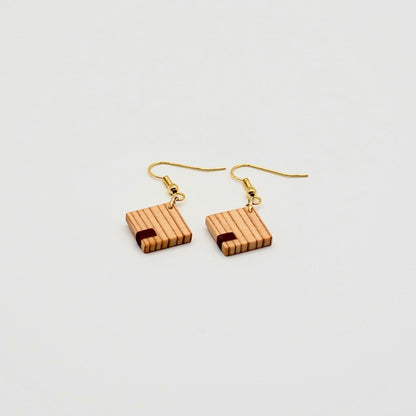 Magewappa earrings 105